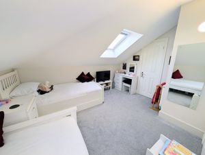 Photo 10- click for photo gallery